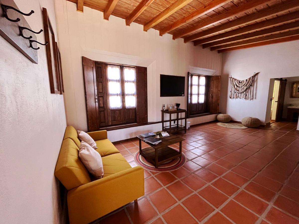 Casa Entrevez Bed & Breakfast Valle de Guadalupe Exterior photo